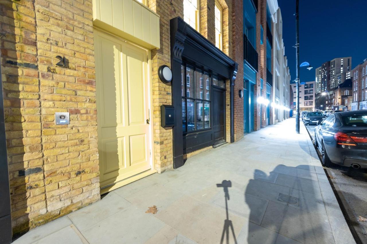 Three Bedroom Near Brick Lane By Belvilla London Exterior photo